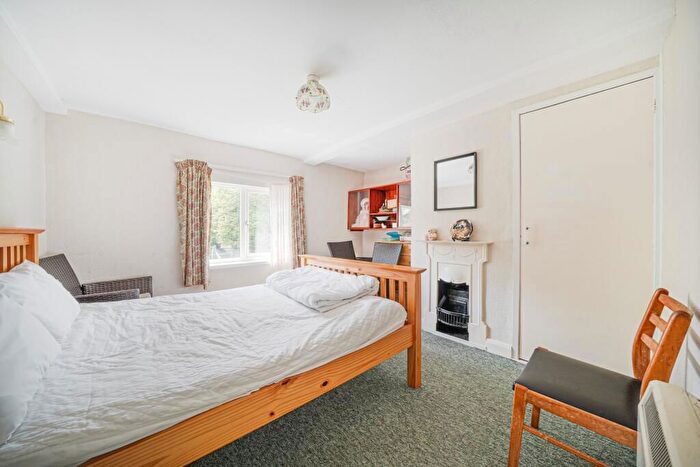 2 Bedroom Semi-Detached House For Sale In The Garden, Barton Stacey, Winchester, SO21