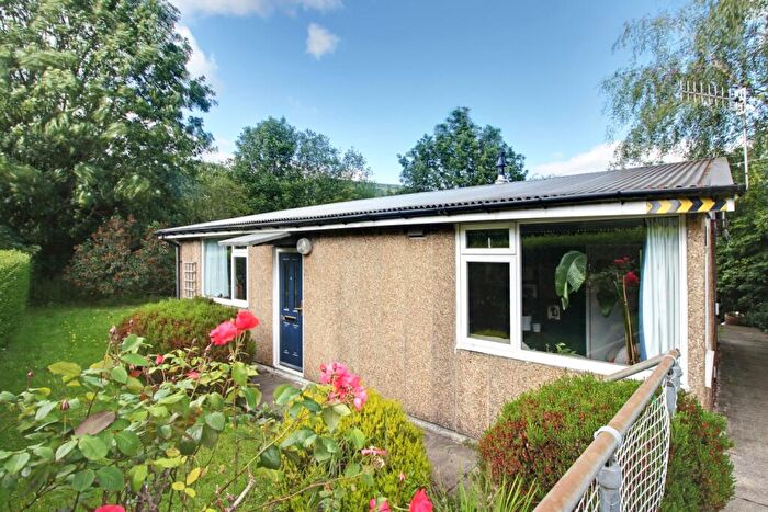 2 Bedroom Detached Bungalow For Sale In Nest Estate, Hebden Bridge, West Yorkshire, HX7