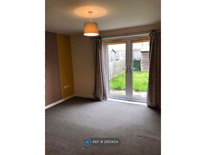 2 Bedroom Terraced House To Rent In Oak Road, Rotherham, S63