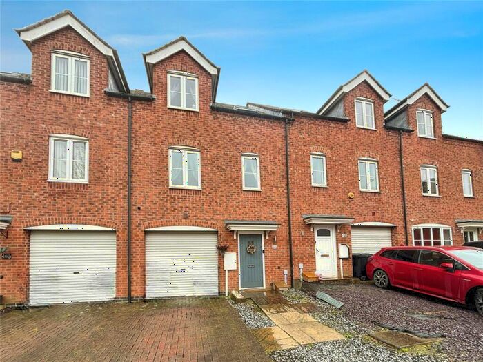 3 Bedroom Terraced House To Rent In Field View, Woodville, Swadlincote, Derbyshire, DE11