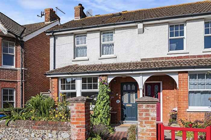 5 Bedroom Semi-Detached House For Sale In Ashurst Road, Seaford, BN25