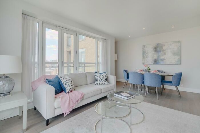 2 Bedroom Apartment To Rent In Westferry Circus, E14