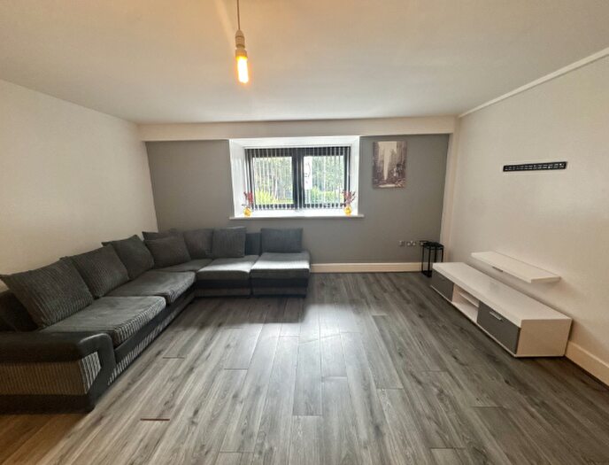 2 Bedroom Apartment To Rent In Arena View, B1