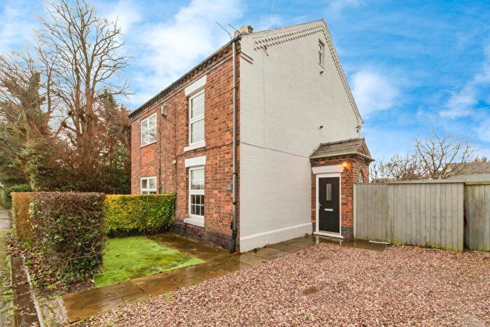 2 Bedroom Semi Detached House For Sale In Middlewich Road, Stanthorne, Middlewich, CW10