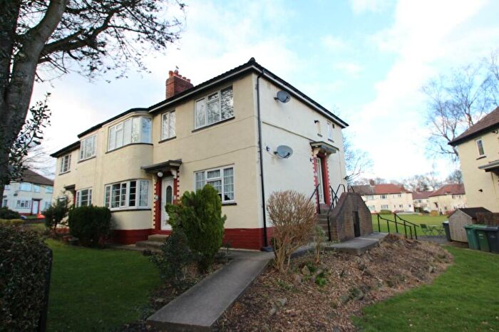 2 Bedroom Flat To Rent In New Adel Lane, Leeds, West Yorkshire, Uk, LS16