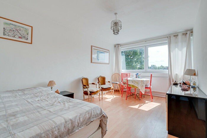 Studio To Rent In Hampstead High Street, Hampstead, London, NW3