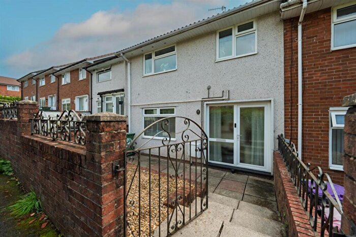 3 Bedroom Terraced House For Sale In The Leas, Pontnewydd, Cwmbran, NP44