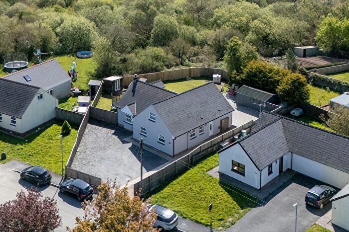 5 Bedroom Detached House For Sale In Lamborough Crescent, Clarbeston Road, SA63