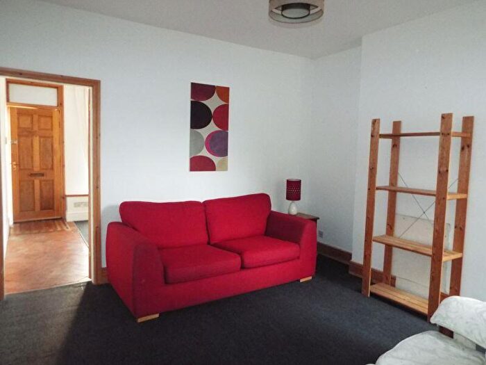 3 Bedroom Terraced House To Rent In Warwards Lane, Selly Oak, Birmingham, B29