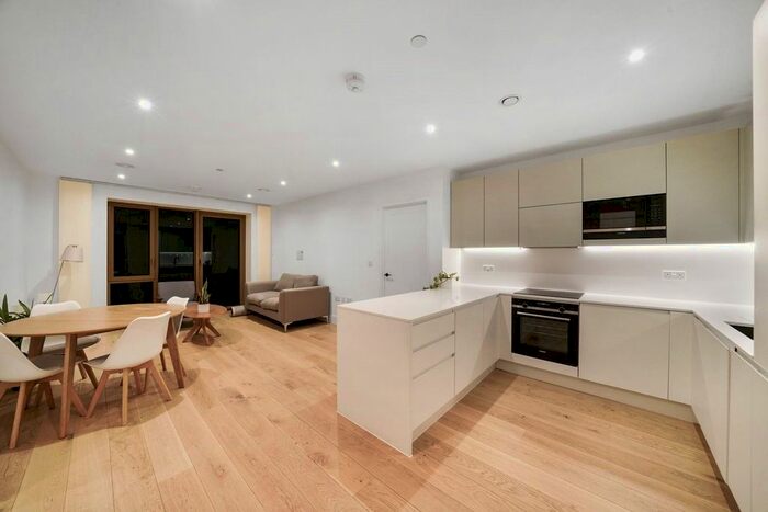 2 Bedroom Property To Rent In Capital Interchange Way, Brentford, TW8