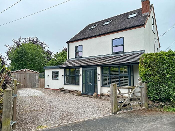 4 Bedroom Detached House For Sale In The Green, Baddeley Green, ST2