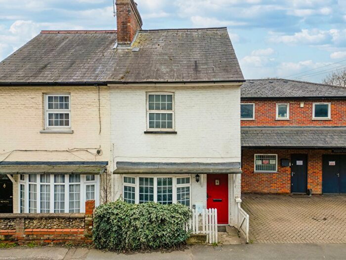 3 Bedroom Semi Detached House To Rent In Waterside, Chesham, HP5