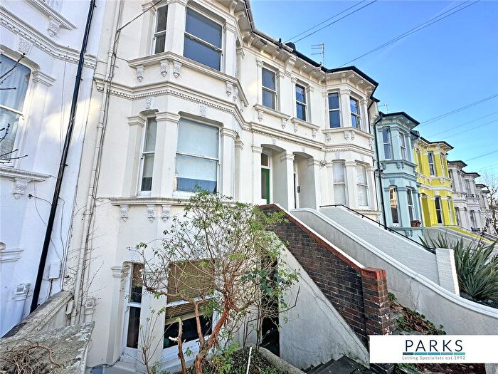 2 Bedroom Flat To Rent In Springfield Road, Brighton, East Sussex, BN1