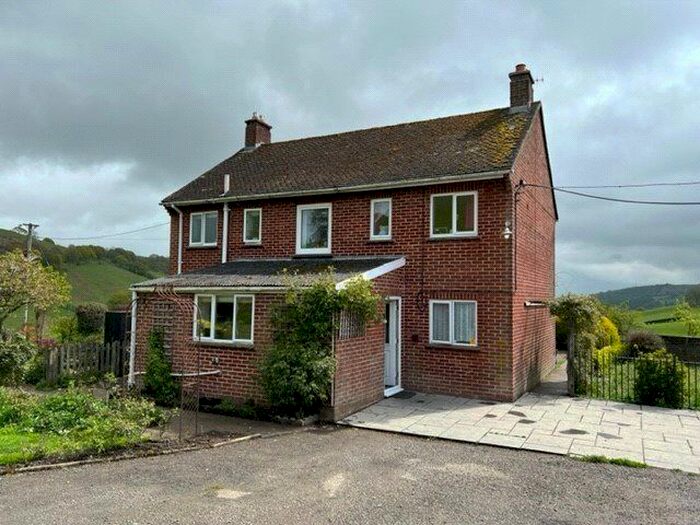 3 Bedroom Detached House For Sale In Manafon, Welshpool, Powys, SY21