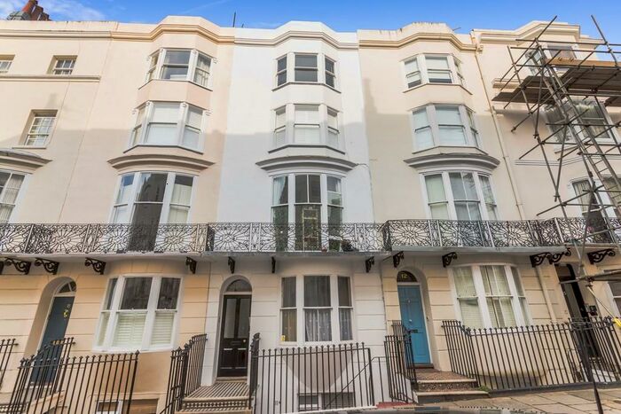 1 Bedroom Apartment To Rent In Bloomsbury Place, Brighton, BN2