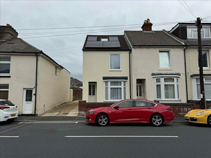 3 Bedroom End Of Terrace House To Rent In Elson Road, Gosport, PO12