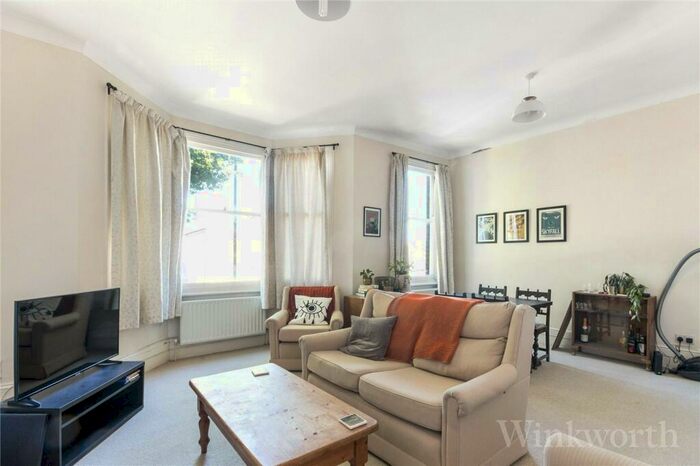 3 Bedroom Apartment To Rent In Jerningham Road, London, SE14