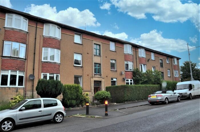2 Bedroom Flat To Rent In Dorchester Avenue, Kelvindale, Glasgow, G12