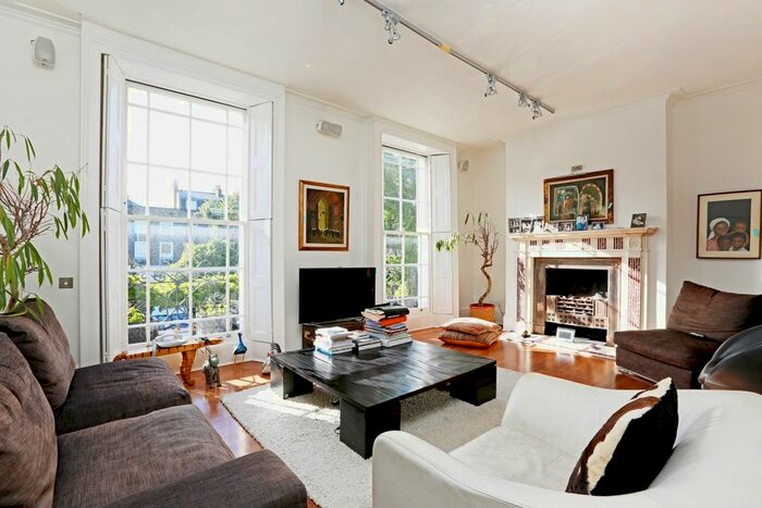 5 Bedroom Flat To Rent In Pembroke Square, London, W8