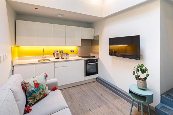 1 Bedroom Apartment To Rent In Park Street, Bristol, BS1