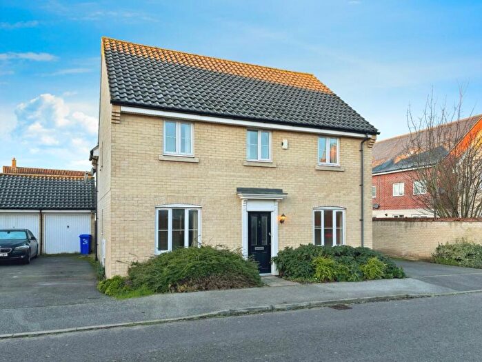 4 Bedroom Detached House For Sale In Orchid Drive, Red Lodge, IP28