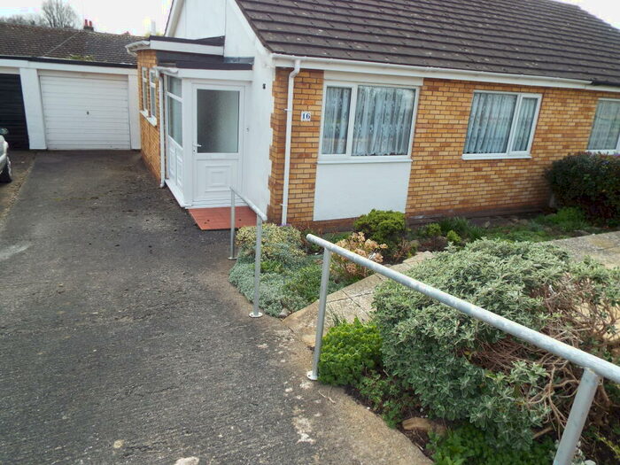 2 Bedroom Bungalow To Rent In St Chads Way, Prestatyn, LL19