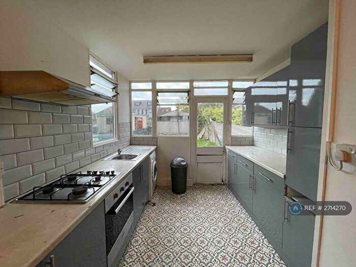 4 Bedroom Semi-Detached House To Rent In Windermere Road, Patchway, Bristol, BS34