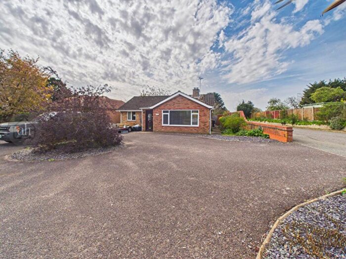 3 Bedroom Detached Bungalow For Sale In Wetherden Road, Elmswell, IP30