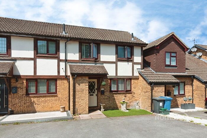 2 Bedroom Terraced House To Rent In Morley Close, Yateley, Hampshire, GU46