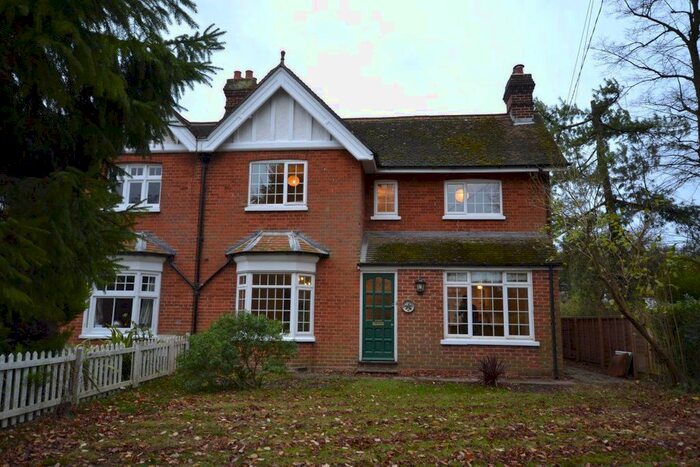 3 Bedroom Semi-Detached House To Rent In Walden Road, Sewards End, Saffron Walden, CB10