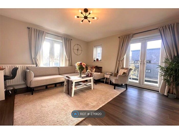 1 Bedroom Flat To Rent In Florence Close, Great Warley, Brentwood, CM13