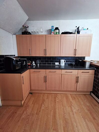 4 Bedroom Terraced House To Rent In Rhondda Street, Mount Pleasant, Swansea, SA1