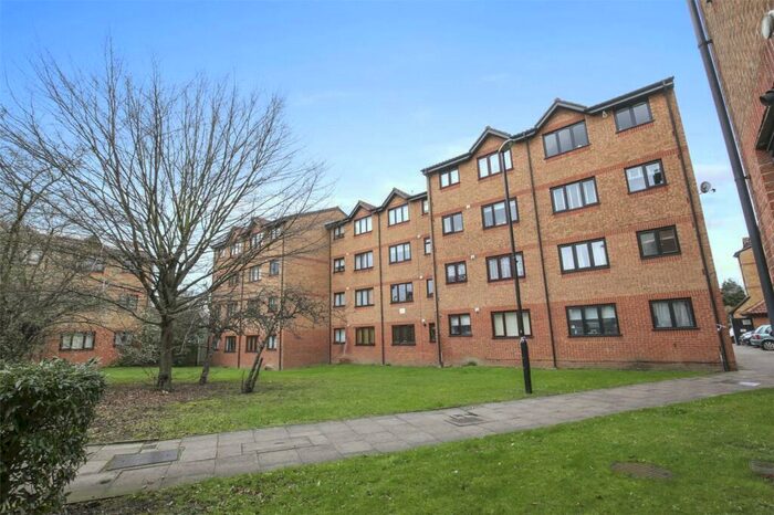 1 Bedroom Flat To Rent In Baildon Street, Deptford, London, SE8