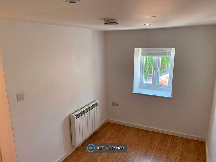 Studio To Rent In Chants Annexe, Shrewton, SP3