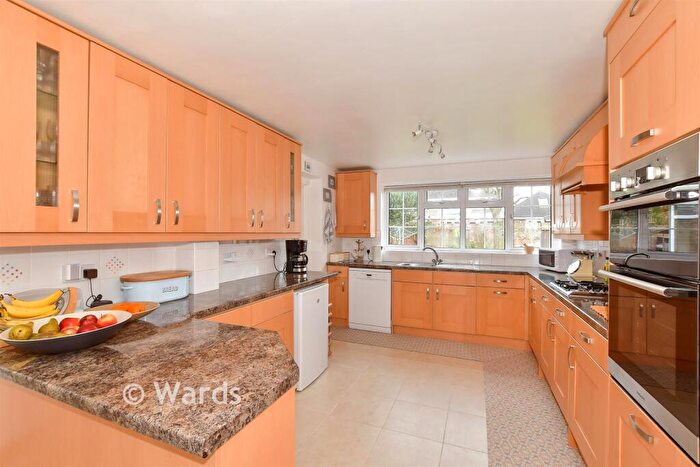 4 Bedroom Detached House For Sale In The Fairway, Herne Bay, Kent, CT6