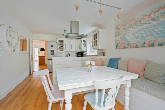 4 Bedroom Detached House For Sale In Mill Lane, Dorridge, Solihull, B93