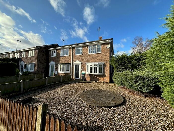 3 Bedroom Property To Rent In Stranraer Close, Mansfield, NG19