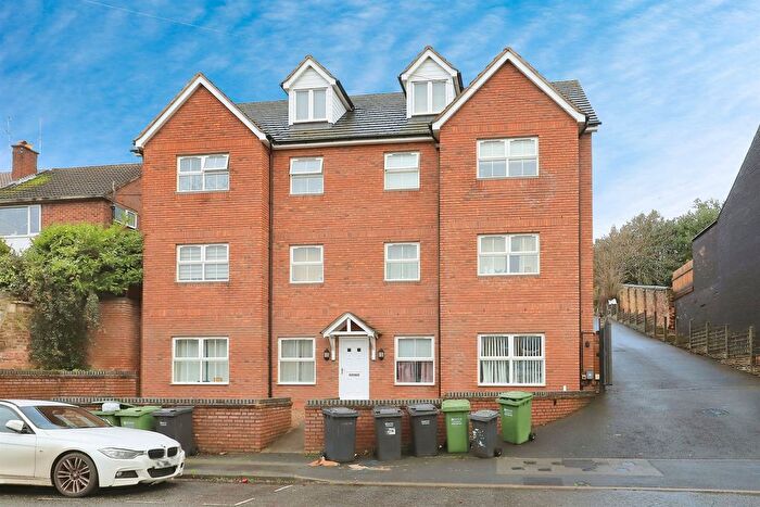 2 Bedroom Flat For Sale In Park Lane, Kidderminster, DY11