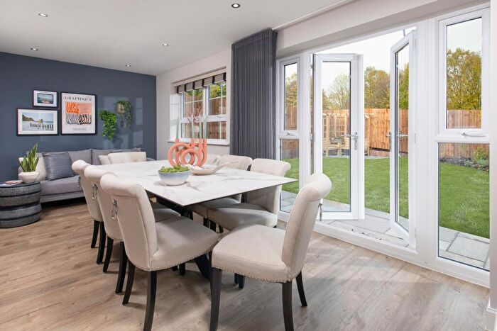 4 Bedroom Detached House For Sale In Station Road, New Waltham, Grimsby, North East Lincolnshire, DN36