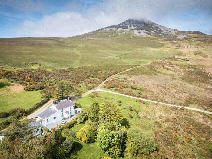 2 Bedroom Detached House For Sale In Llithfaen, Pwllheli, Gwynedd, LL53