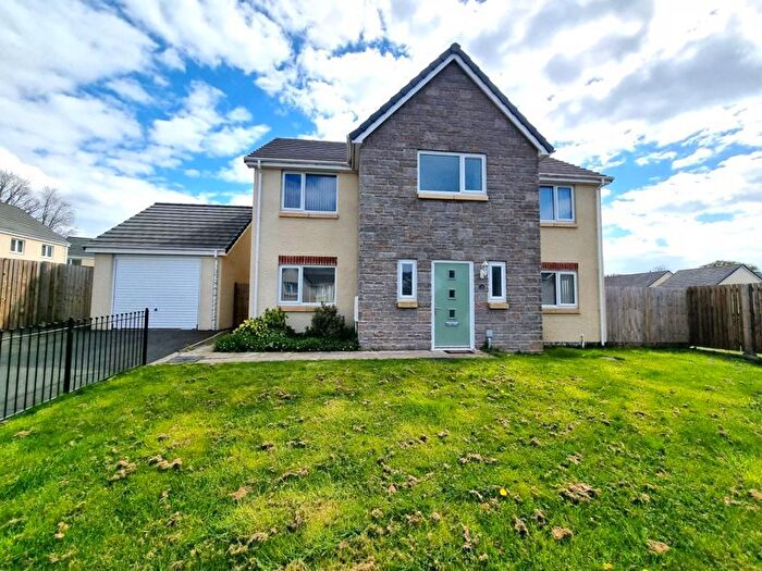 4 Bedroom Detached House To Rent In Millers Wood, Blackwood, NP12
