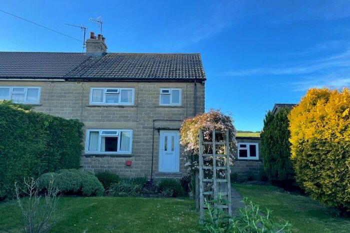 3 Bedroom Terraced House To Rent In South Terrace, Pickering, YO18