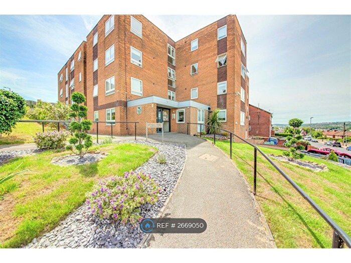 1 Bedroom Flat To Rent In Catterick House Cottenham Road, Rotherham, S65