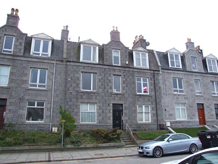 1 Bedroom Flat To Rent In Menzies Road, Torry, Aberdeen, AB11