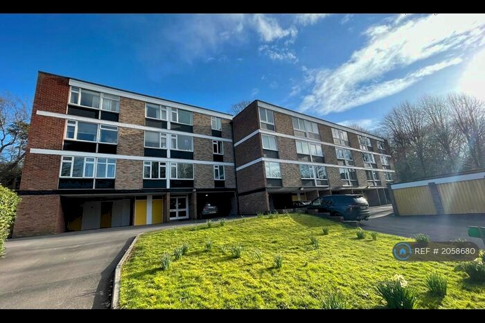 2 Bedroom Flat To Rent In Westacre Close, Bristol, BS10