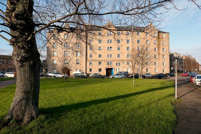 2 Bedroom Flat To Rent In Johns Place, The Bond, Leith, Edinburgh, EH6