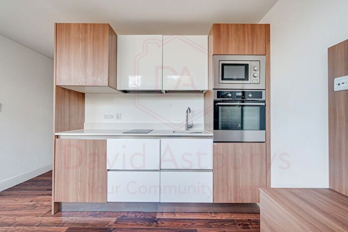 1 Bedroom Flat To Rent In Centre Heights, Swiss Cottage, London, NW3
