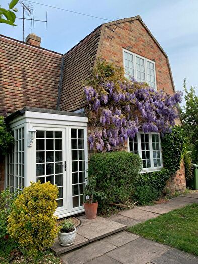 2 Bedroom Cottage To Rent In High Street, Hemingford Abbots, PE28