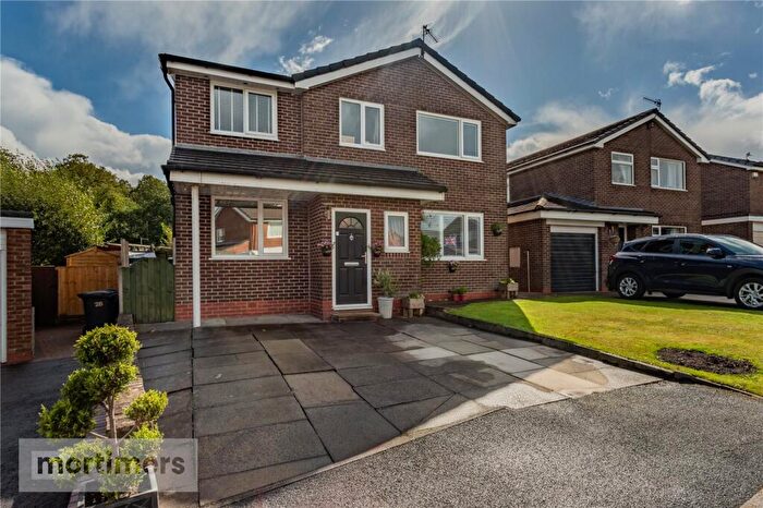 5 Bedroom Detached House For Sale In Briggfield, Clayton Le Moors, Accrington, BB5