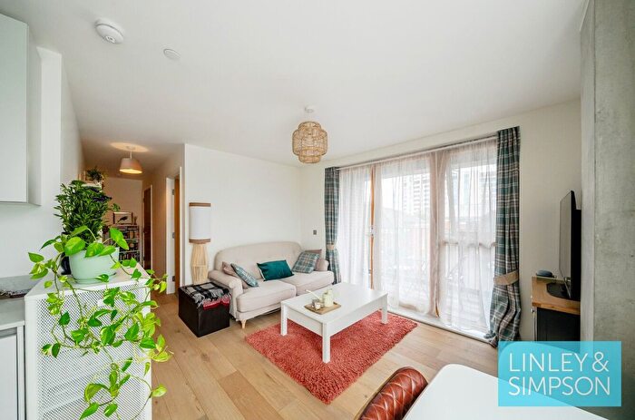 1 Bedroom Flat For Sale In Ironworks, David Street, Leeds, LS11
